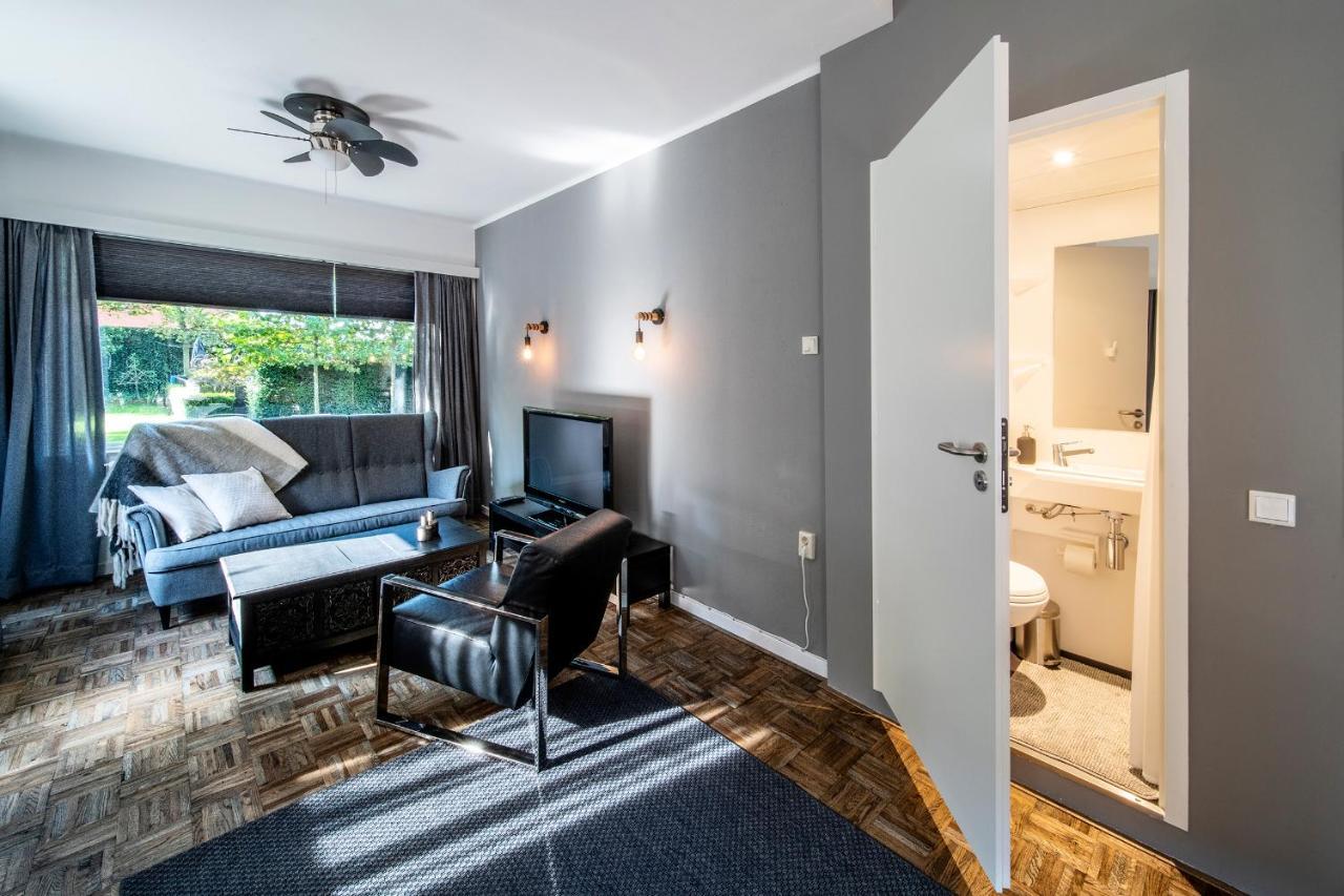 Hush Bed & Breakfast Хельмонд Экстерьер фото