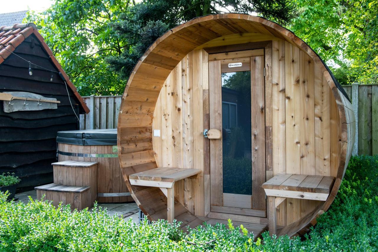 Hush Bed & Breakfast Хельмонд Экстерьер фото