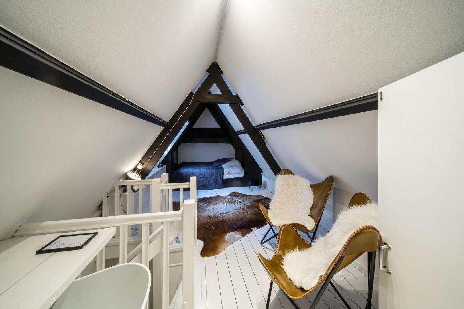 Hush Bed & Breakfast Хельмонд Экстерьер фото